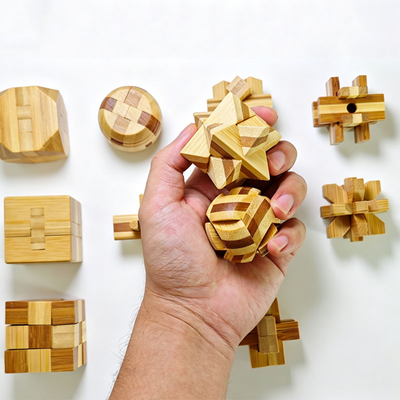 NEW 4.5CM Lu Ban Lock Puzzle B - Brain Teaser Cube ulasan dan harga