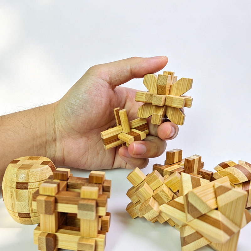 NEW 4.5CM Lu Ban Lock Puzzle B - Brain Teaser Cube ulasan dan harga